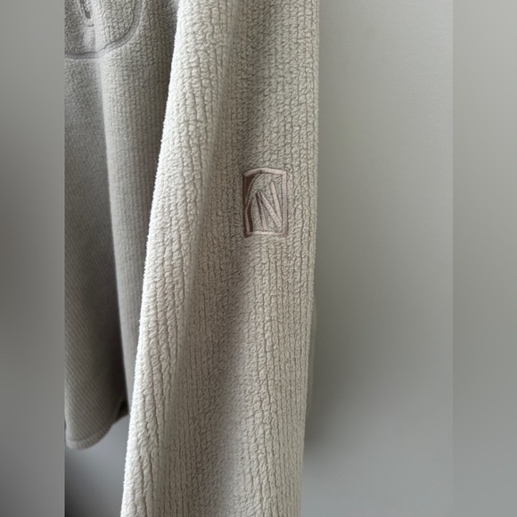 Nevada quarter zip size XL - Picture 2 of 5